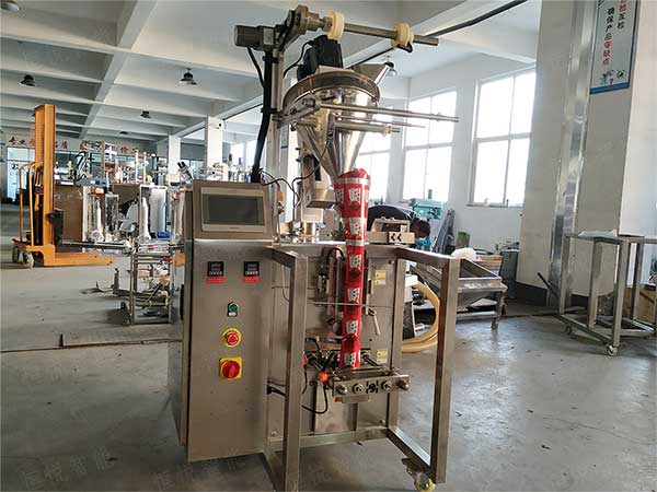 全自動(dòng)足浴泡腳粉包裝機(jī)，無(wú)紡布袋型精美